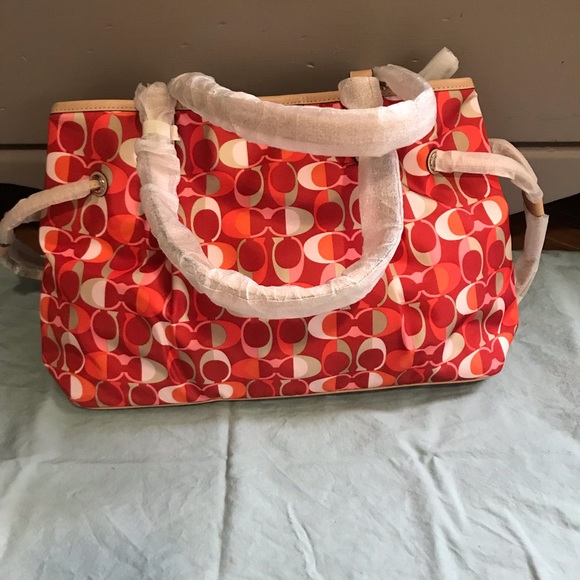 COACH PURSE RARE - Picture 3 of 8